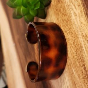 🚦3for$15🚦Vintage Faux Tortoise Shell and Gold Animal Print Cuff Bracelet